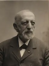 Marcus (Martin) Rubens Henriques (1825-1912), En ung sømands første ejer. Fotograf: P. M. Marius Christensen, ca. 1900.